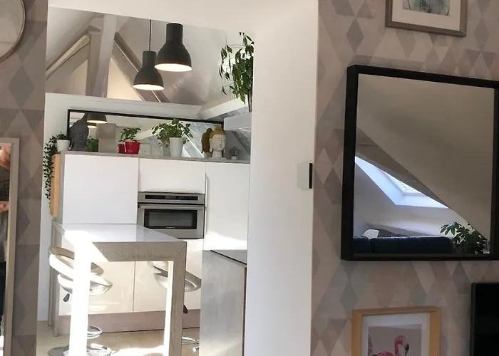 L'atypique Διαμέρισμα